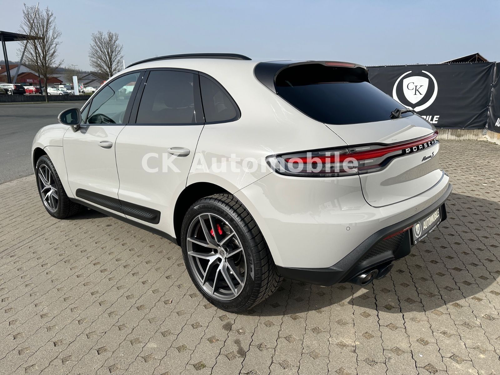 Fahrzeugabbildung Porsche Macan S Car Connect/Navi/LED/BOSE/Kamera/AHK