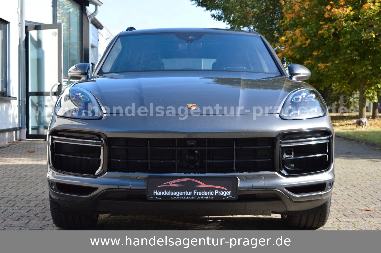 Porsche Cayenne Turbo S E-Hybrid HUD AHK Pano NightVisio
