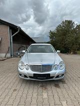 Mercedes-Benz E-220 CDI - Mercedes-Benz E 220 aus 2007: Cdi