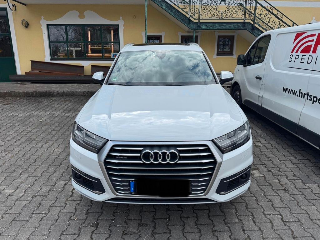 Image of Audi Q7
