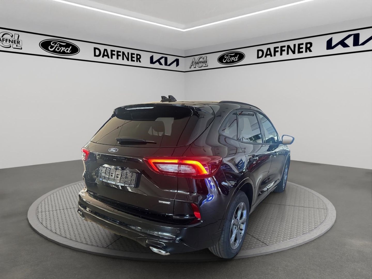 Fahrzeugabbildung Ford Kuga ST-Line Hybrid FHEV // Winter-Paket // Fahr
