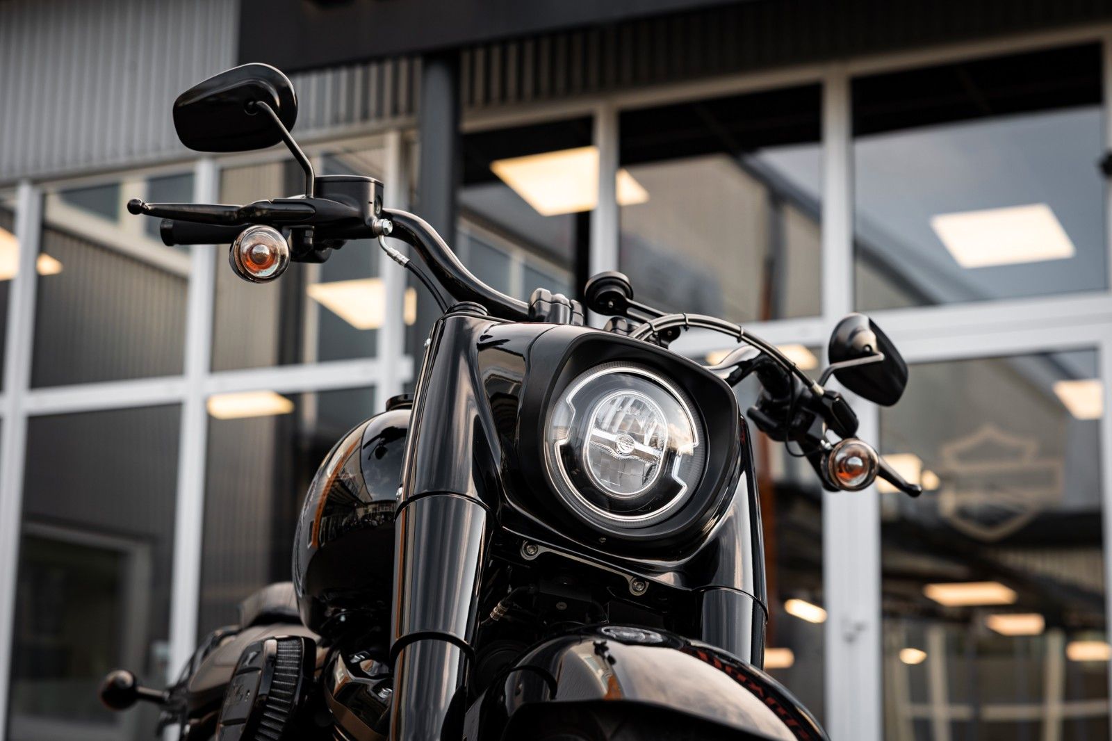 Fahrzeugabbildung Harley-Davidson Softail Fat Boy 30th Anniversary -Jekill & Hyde-