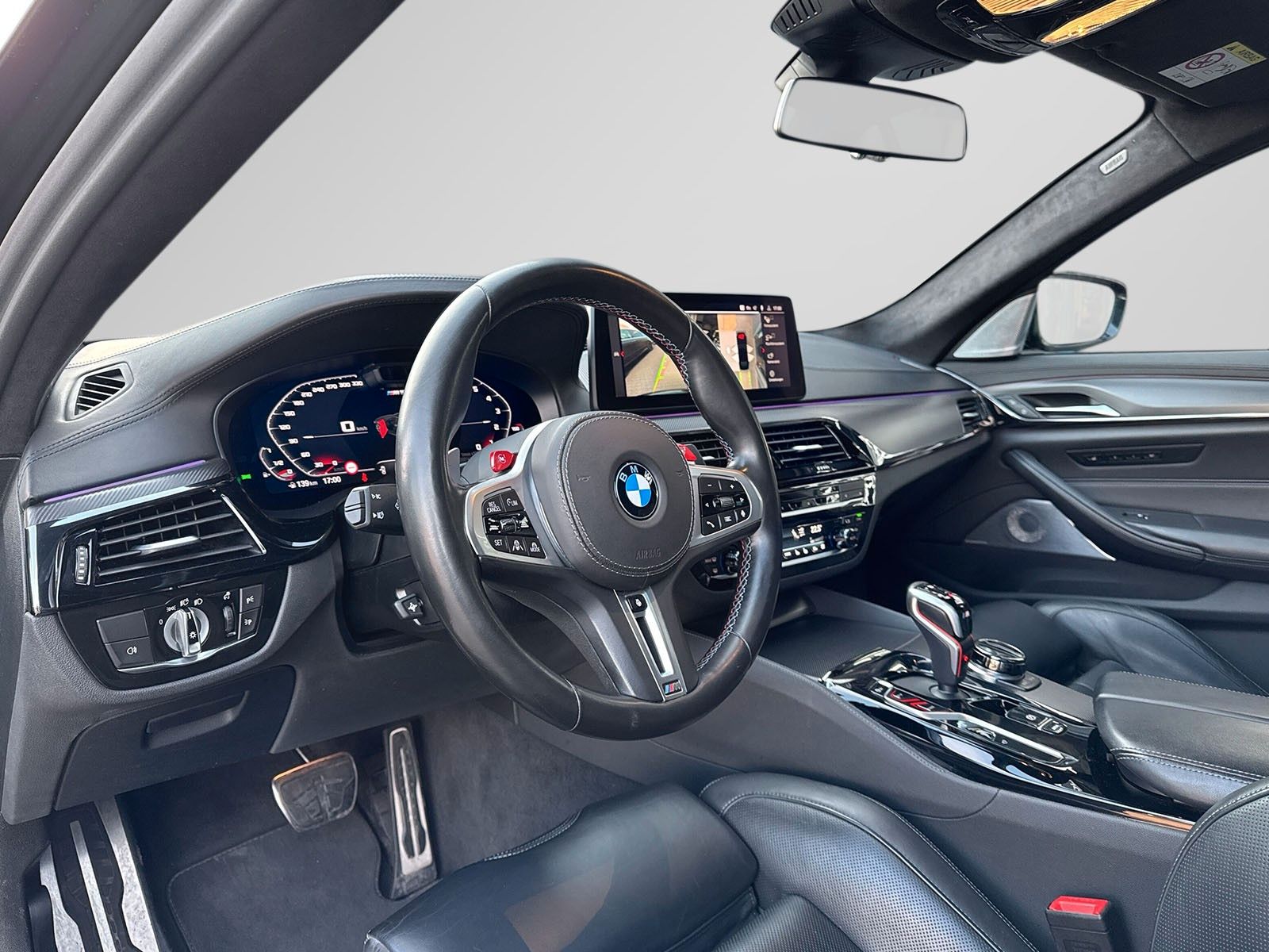 Fahrzeugabbildung BMW M5 Competition*Voll*B&W*M-Driver*Fond-TV*Keramik