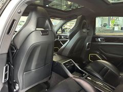 PORSCHE Panamera - Ansicht 17
