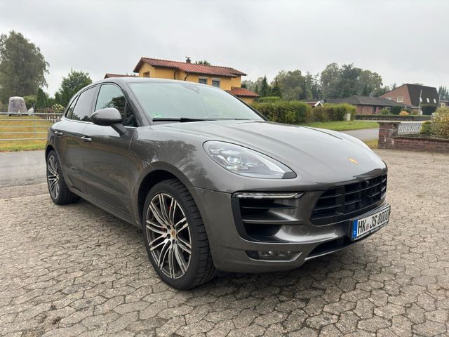 Porsche Macan GTS