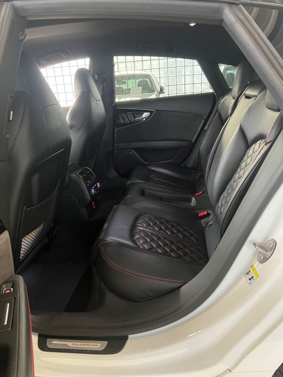 Fahrzeugabbildung Audi A7 Sportback 3.0TDI quattro competition RS-SITZE
