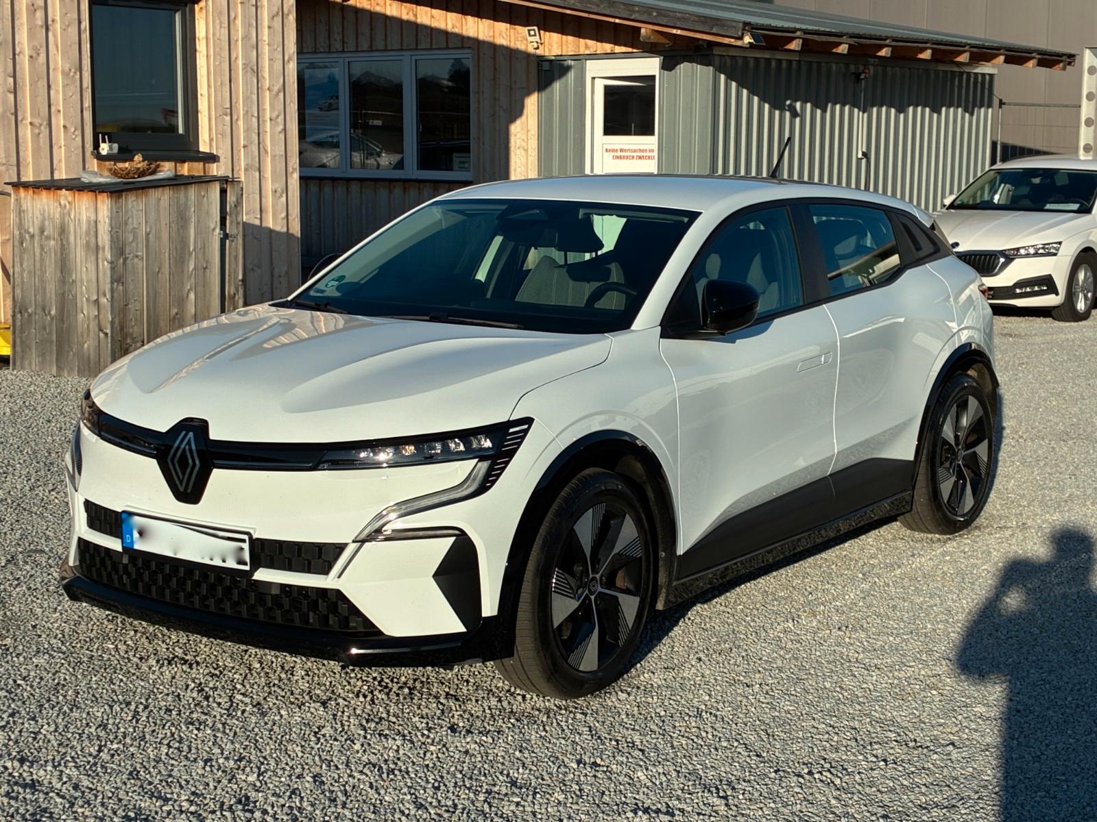 Renault Megane E-TECH Techno 220 EV60