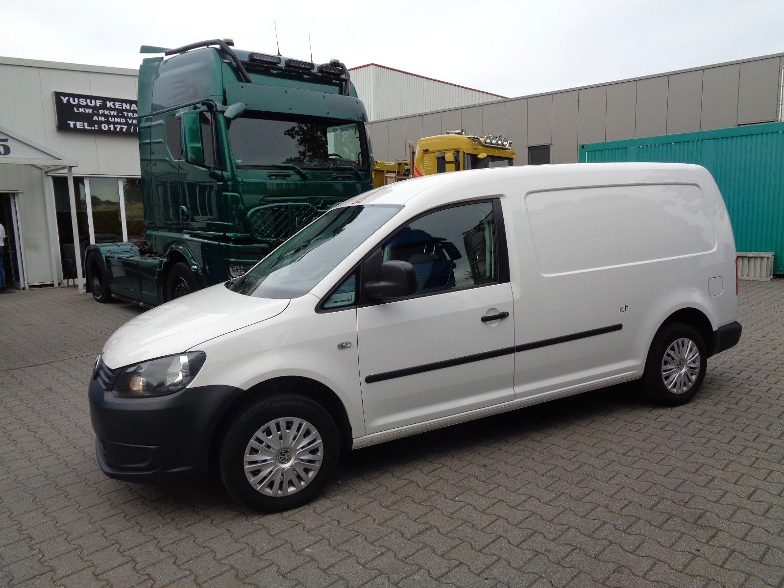 Volkswagen Caddy - 1