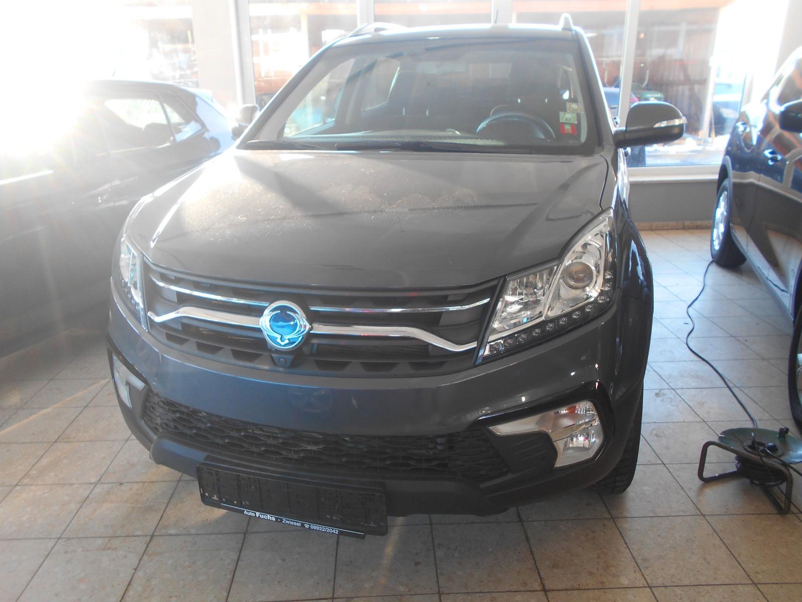 Ssangyong Korando 2.2 Diesel e-XDi 220 Ultimate 2WD