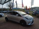 Toyota Yaris Team D 1,5 Benzin *8fach Bereift* - Toyota Gebrauchtwagen von 2020
