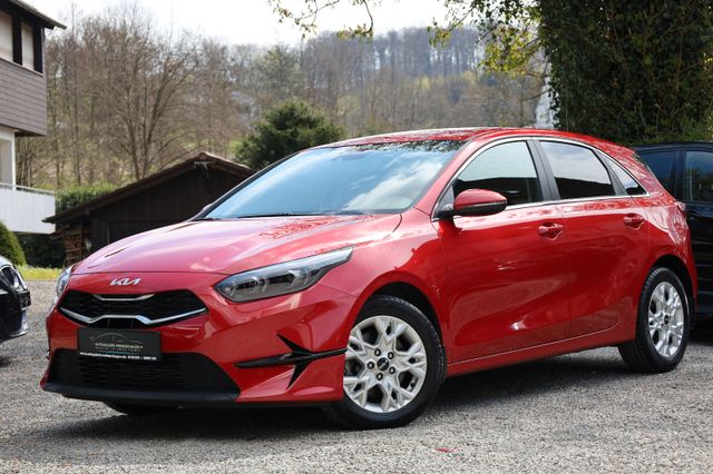 Kia Ceed 1.5 T-GDI Vision/KAM/Navi/LED/DAB/LKAS/SHZ/