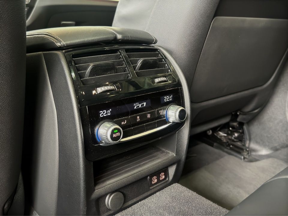 BMW 530i xDrive Touring Pano HUD AHK H&K DrAssProf foto 19