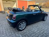 MINI CABRIO in BRITISH RACING GREEN METALLIC 5 - : Racing
