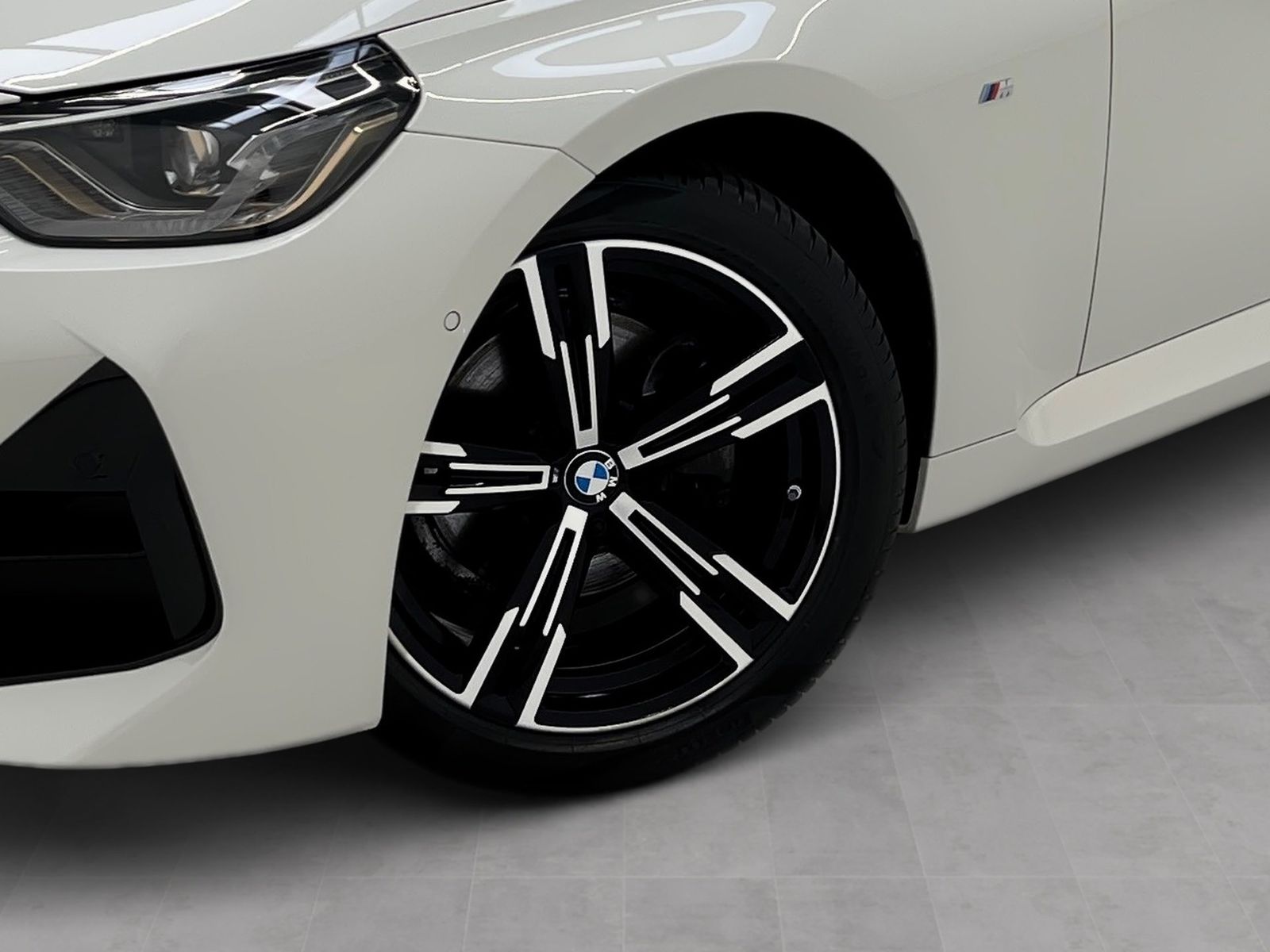 BMW 220 - Bild 8