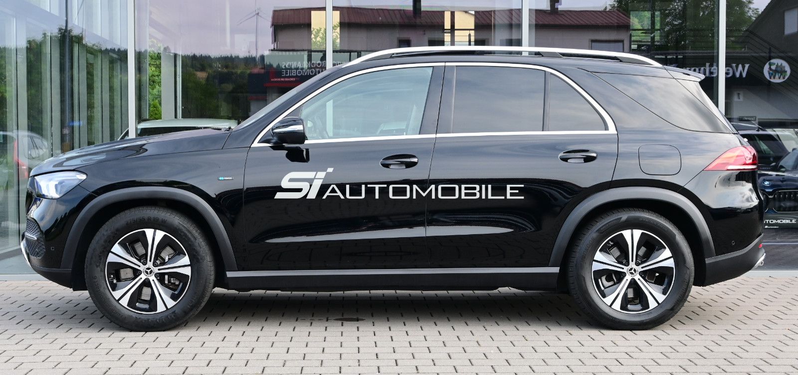 Fahrzeugabbildung Mercedes-Benz GLE 350 de 4M. °ACC°AHK°AIRMATIC°BURMESTER°360°