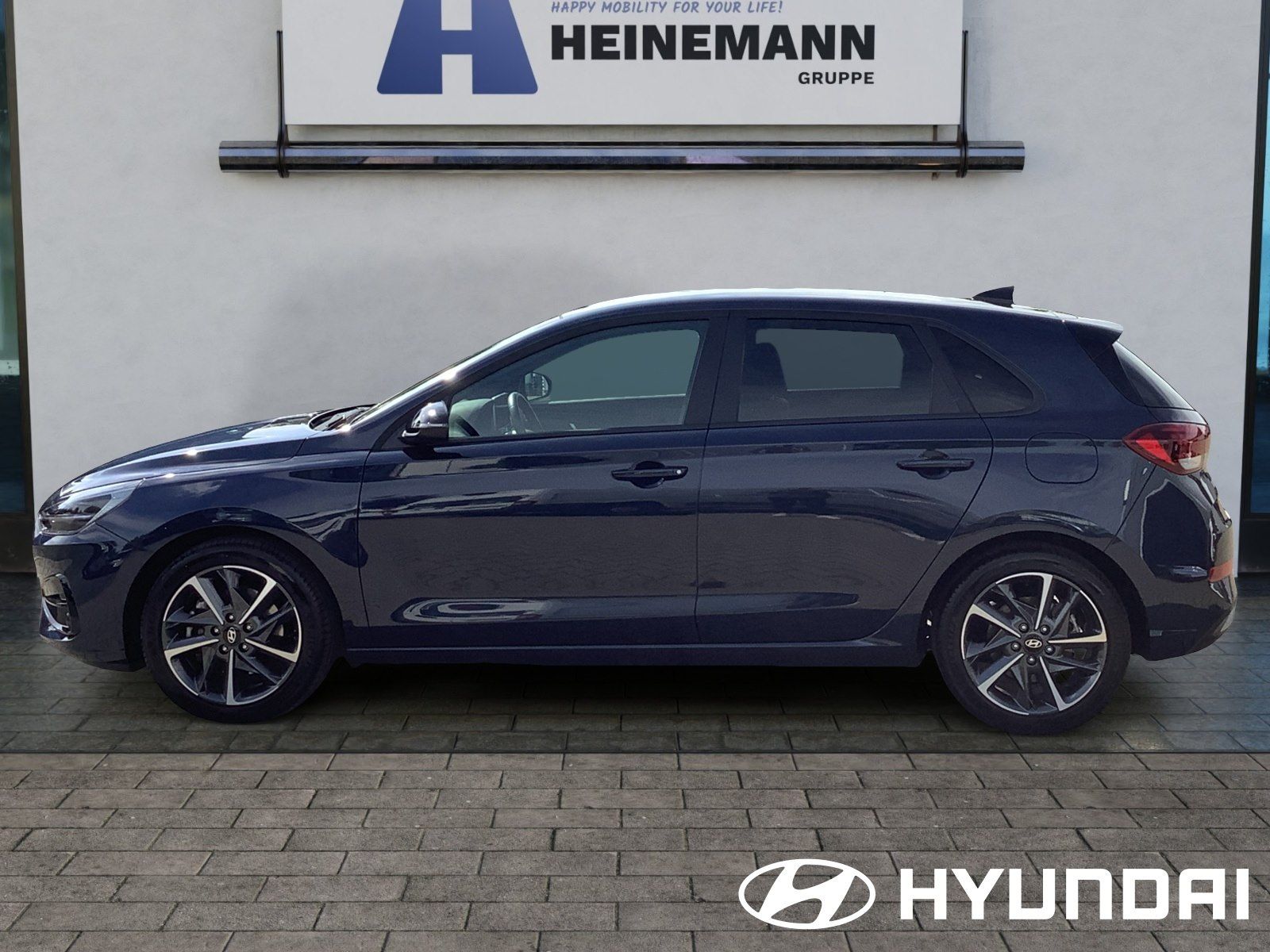 Hyundai i30 8-fach bereift|RFK|SHZ|LHZ|Navi|PDC vorne imagem 2