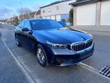 BMW 520 i Lim. HUD H&K Adp.LED 360°RFK KLIMASITZ - BMW 520 Jahreswagen