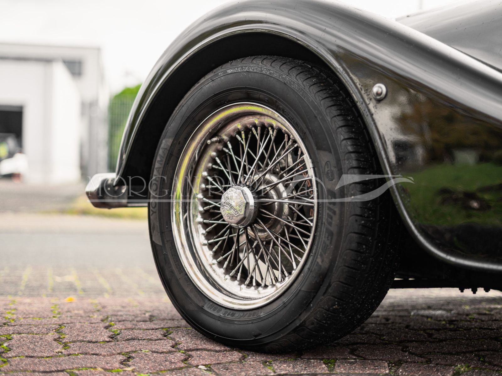 Fahrzeugabbildung Morgan Plus 4    mit außerordentlicher Ausstattung