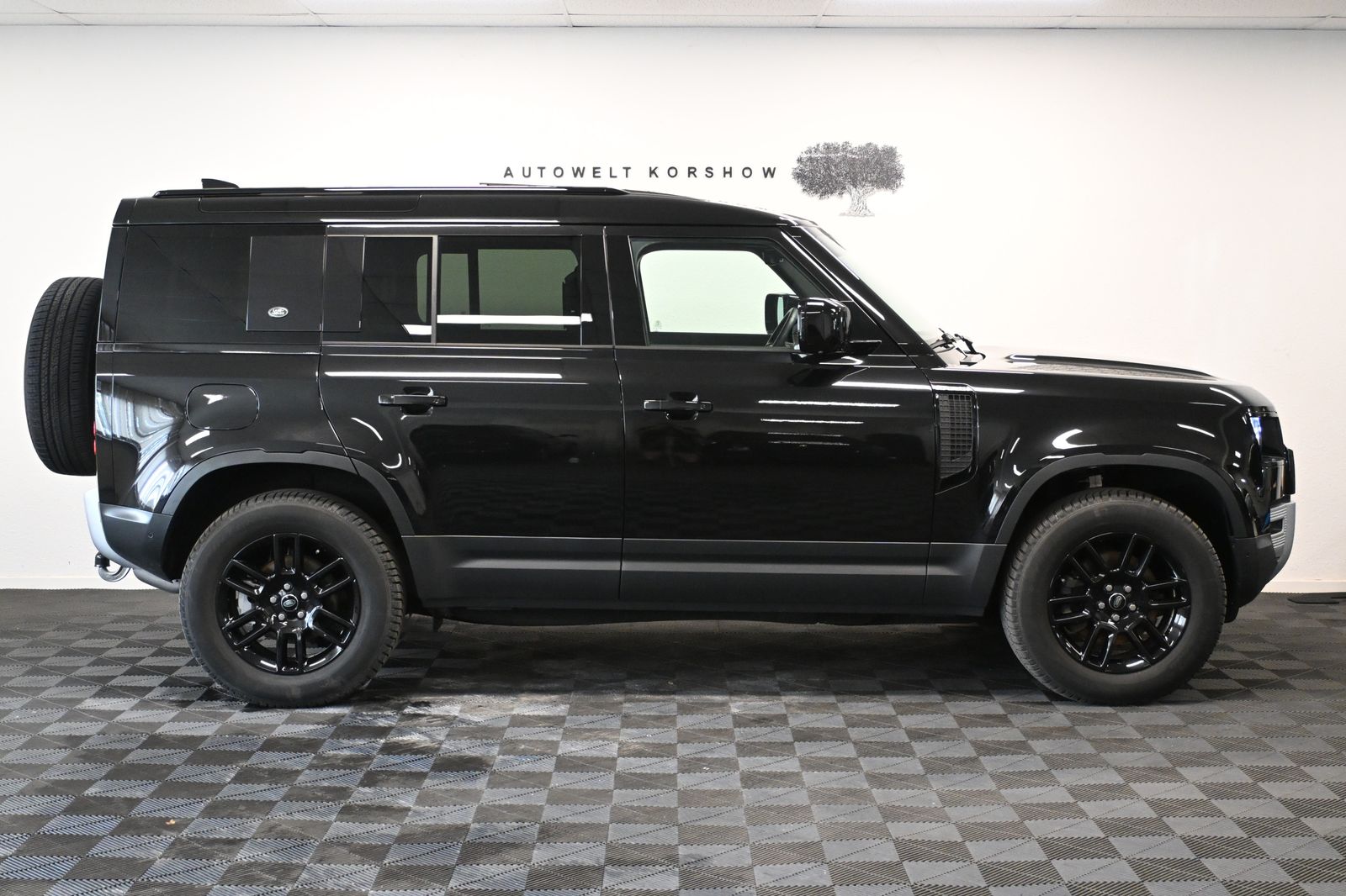 Land Rover Defender 110 S AWD AHK 360°KAM PANO LUFT KEYLESS foto 5