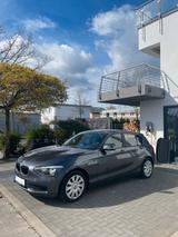 BMW 1er 114i F20 | 102 PS | TÜV neu | Scheckheft - graue BMW 114