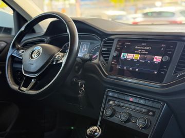 Volkswagen T-Roc - 11