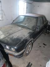 BMW bmw e30 323i - BMW 323: Coupe, 323i