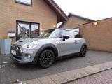 MINI Cooper SE Trim / Navi /ALU /Top /Scheckh. BMW / - MINI Cooper SE von privat