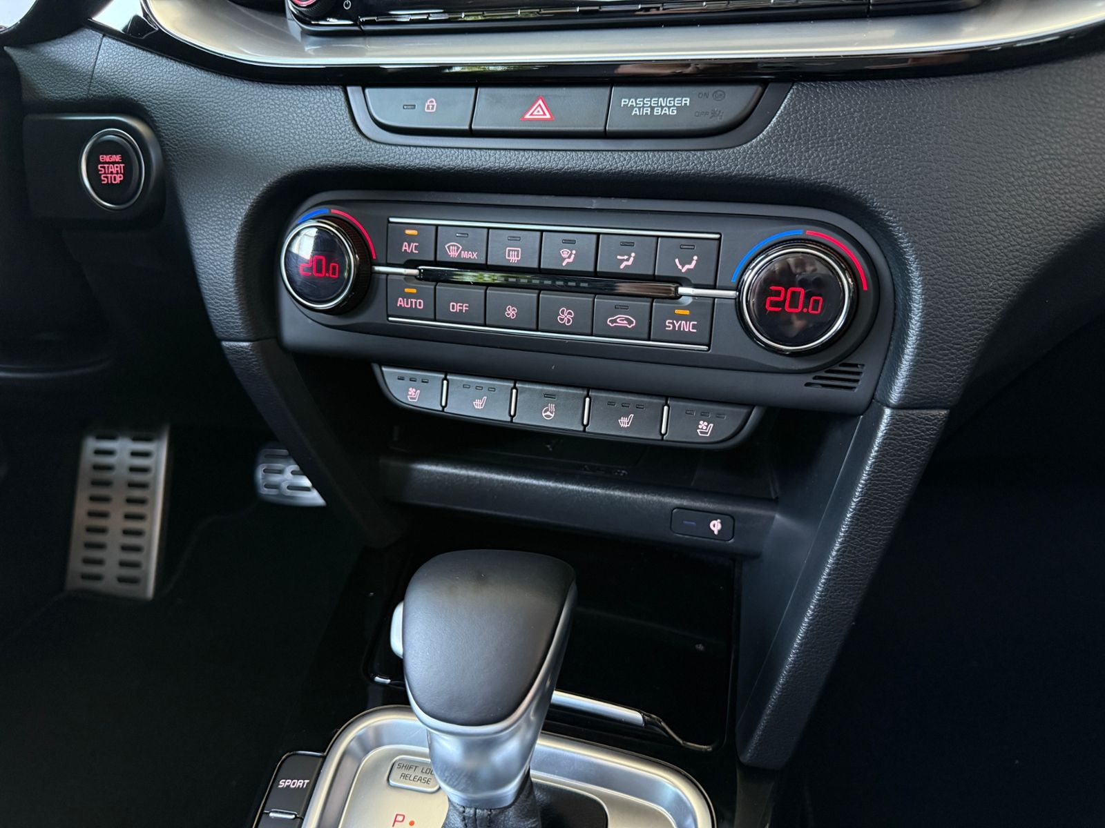 Fahrzeugabbildung Kia XCeed Platinum Edition PANO JBL LED