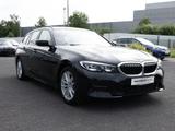 BMW 320d Touring Advantage LED NAVI SHZ PDC KLIMA - BMW 320 bis 20.000 Euro