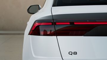 Audi Q8 - 9