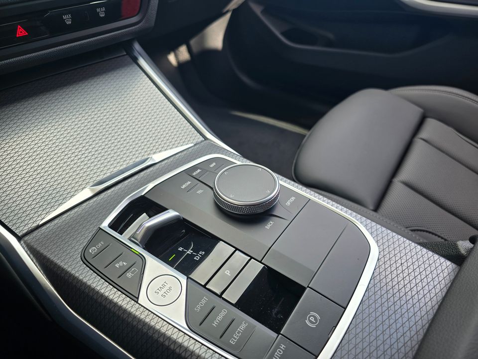 BMW 330 - Bild 11