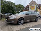 Volvo V70 T4 Kinetic Anhängerkupplung/ACC/STHZ/Xenon - Volvo: X