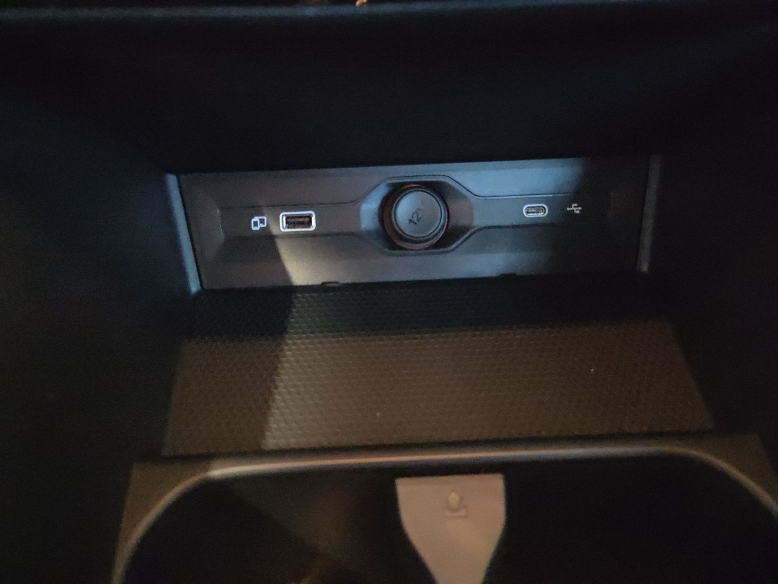 Fahrzeugabbildung MG MG3 Hybrid+ 1.5 Hybrid+ 143 kW Comfort *NAVI*KLI