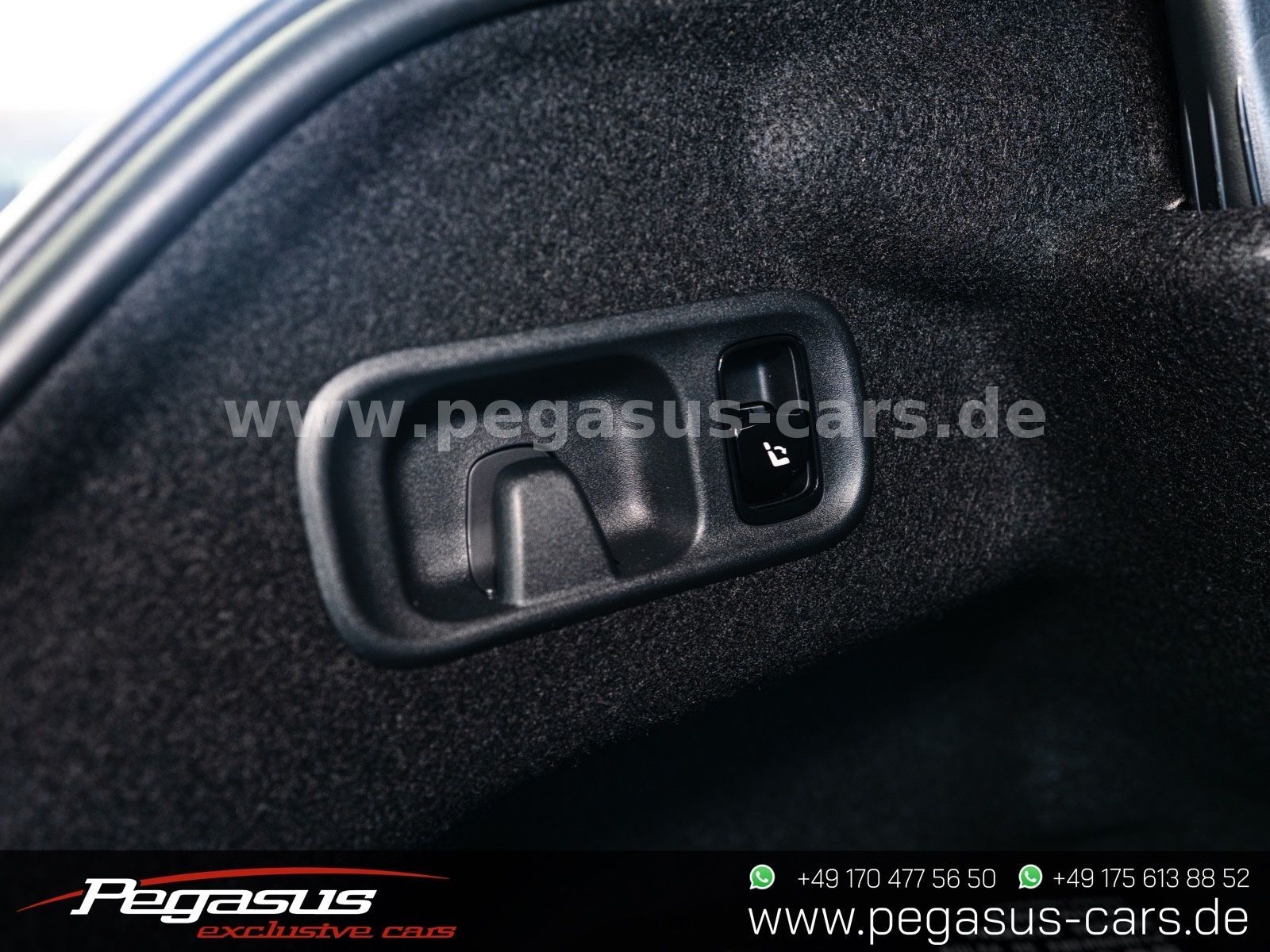 MERCEDES-BENZ C 63 AMG - 50