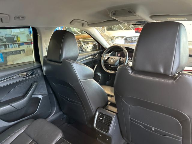 MYAUTOCENTER – Gebraucht- und Jahreswagen mit Werkstattservice in Pfaffenhofen Skoda Octavia Combi First Edition iV *Massage*Canton*