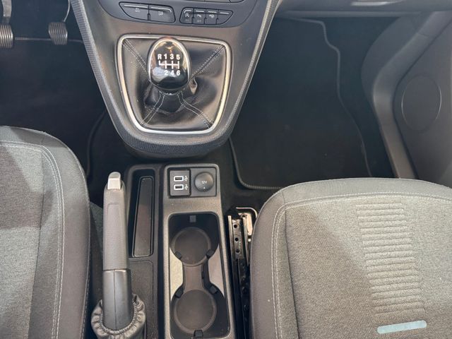 Ford Grand Tourneo Connect Active