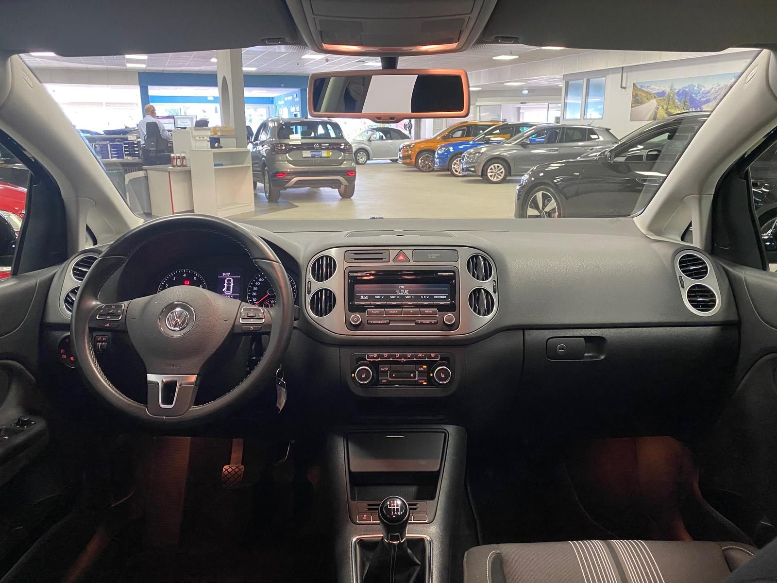 Fahrzeugabbildung Volkswagen Golf Plus 1.2 TSI Match+ PDC+SITZHEIZ+ALLWETTER+