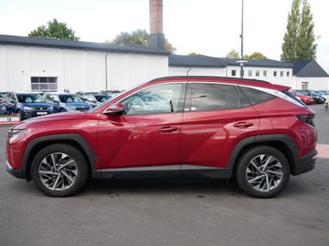 Hyundai TUCSON - 2