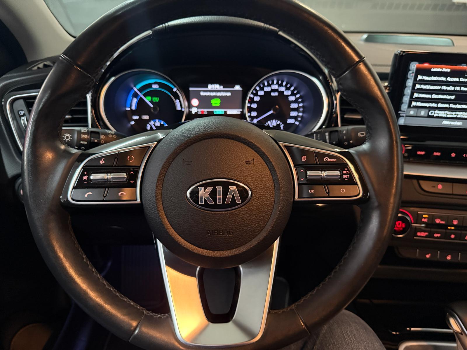Kia XCeed Vision Plug-in Hybrid