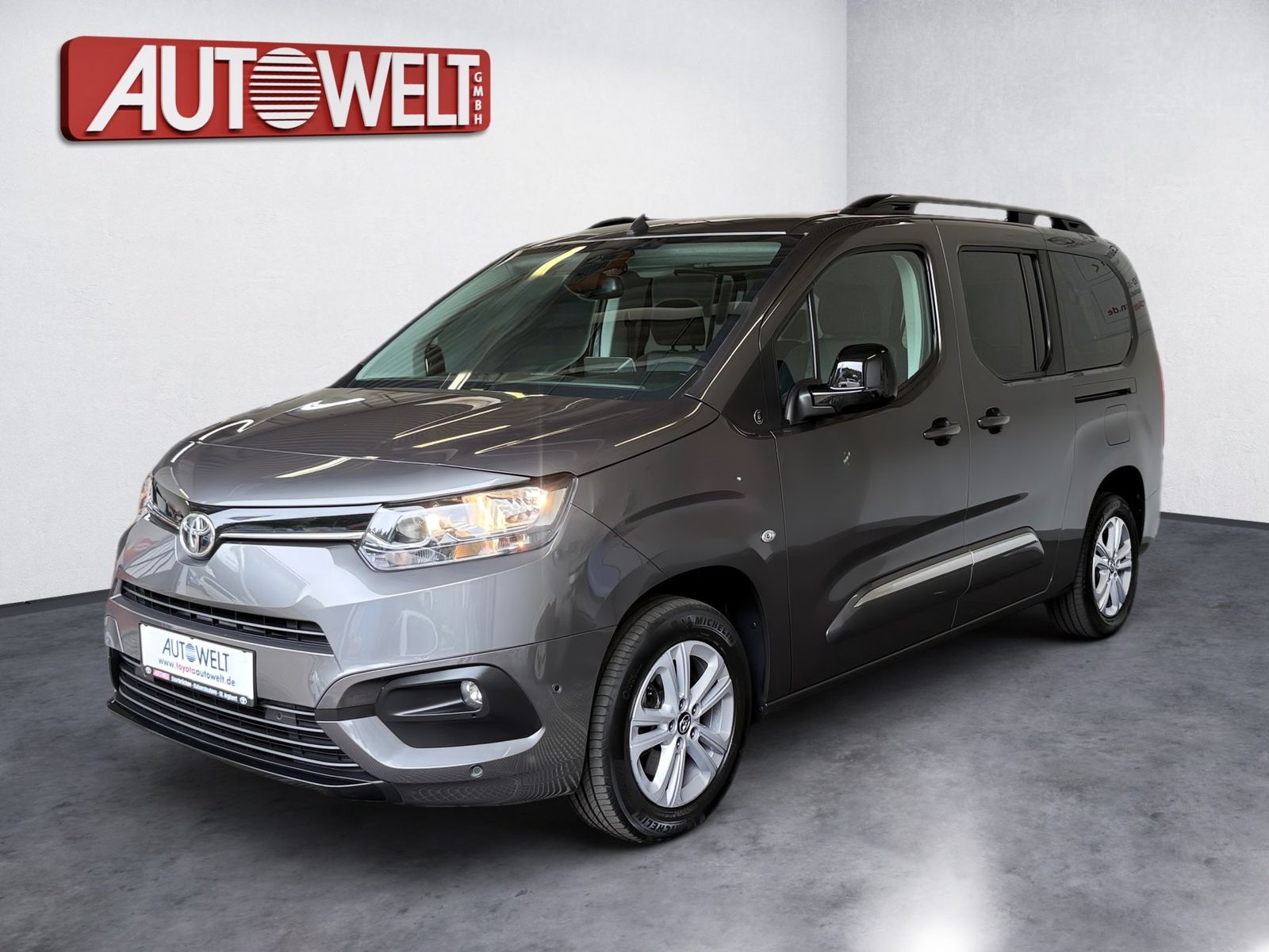 Fahrzeugabbildung Toyota Proace City Verso 1.2 L2 D Team Deutschland Navi