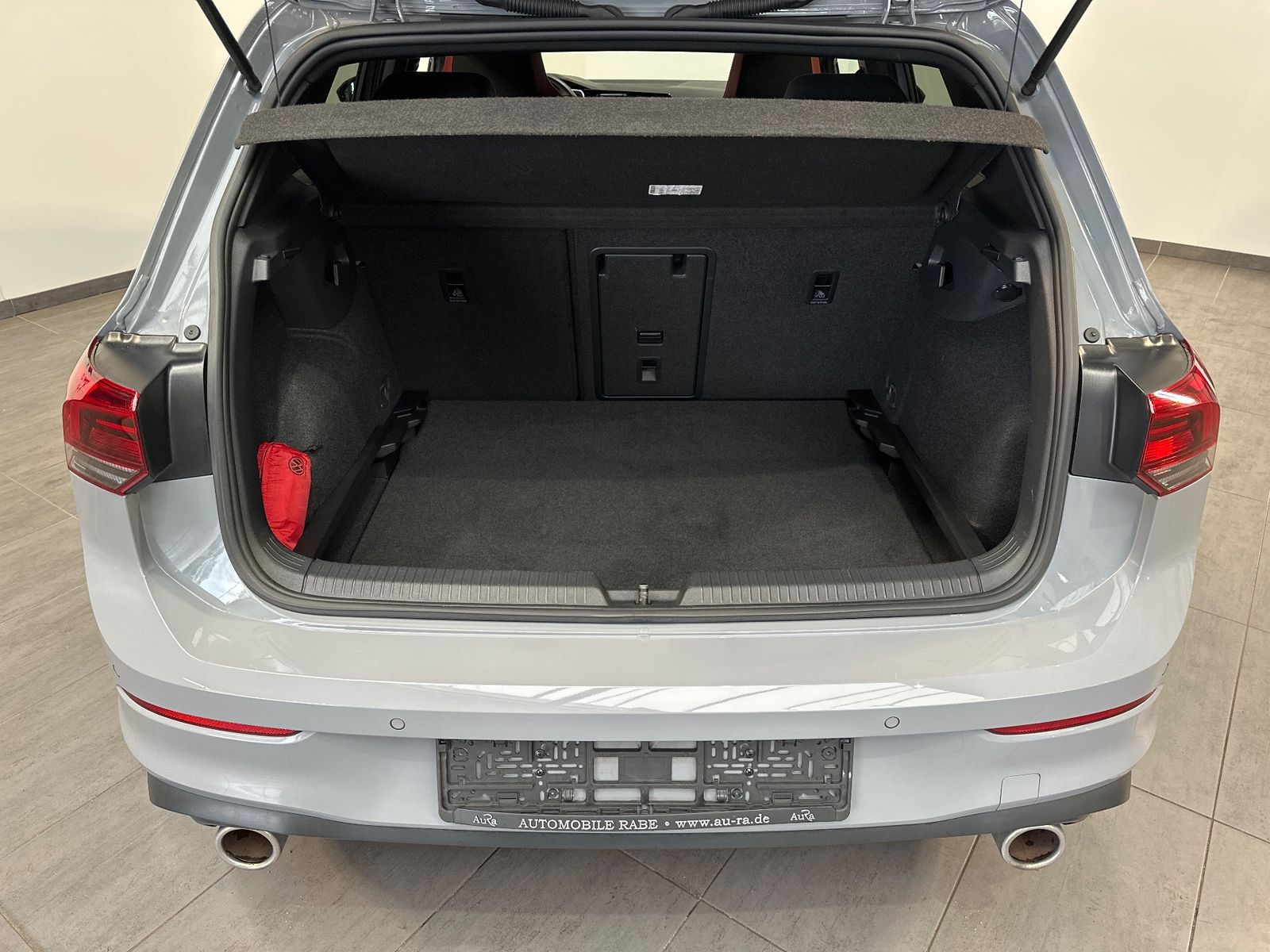 Fahrzeugabbildung Volkswagen Golf 2.0 TSI OPF GTI NAV+LED+KAM+SHZ+KEYLESS