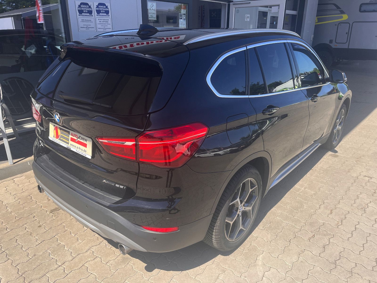 Fahrzeugabbildung BMW X1 xDrive25i Sport Line Steptronic