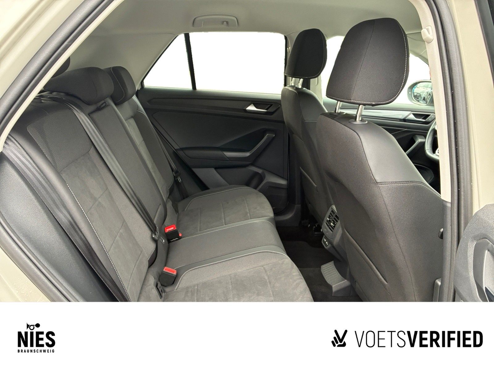 Volkswagen T-Roc - Bild 15