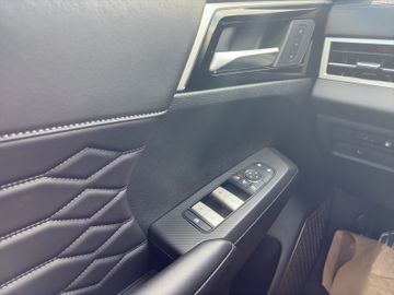 Mitsubishi OUTLANDER PHEV TOP *ACC*STANDHZG*SCHIEBEDACH*