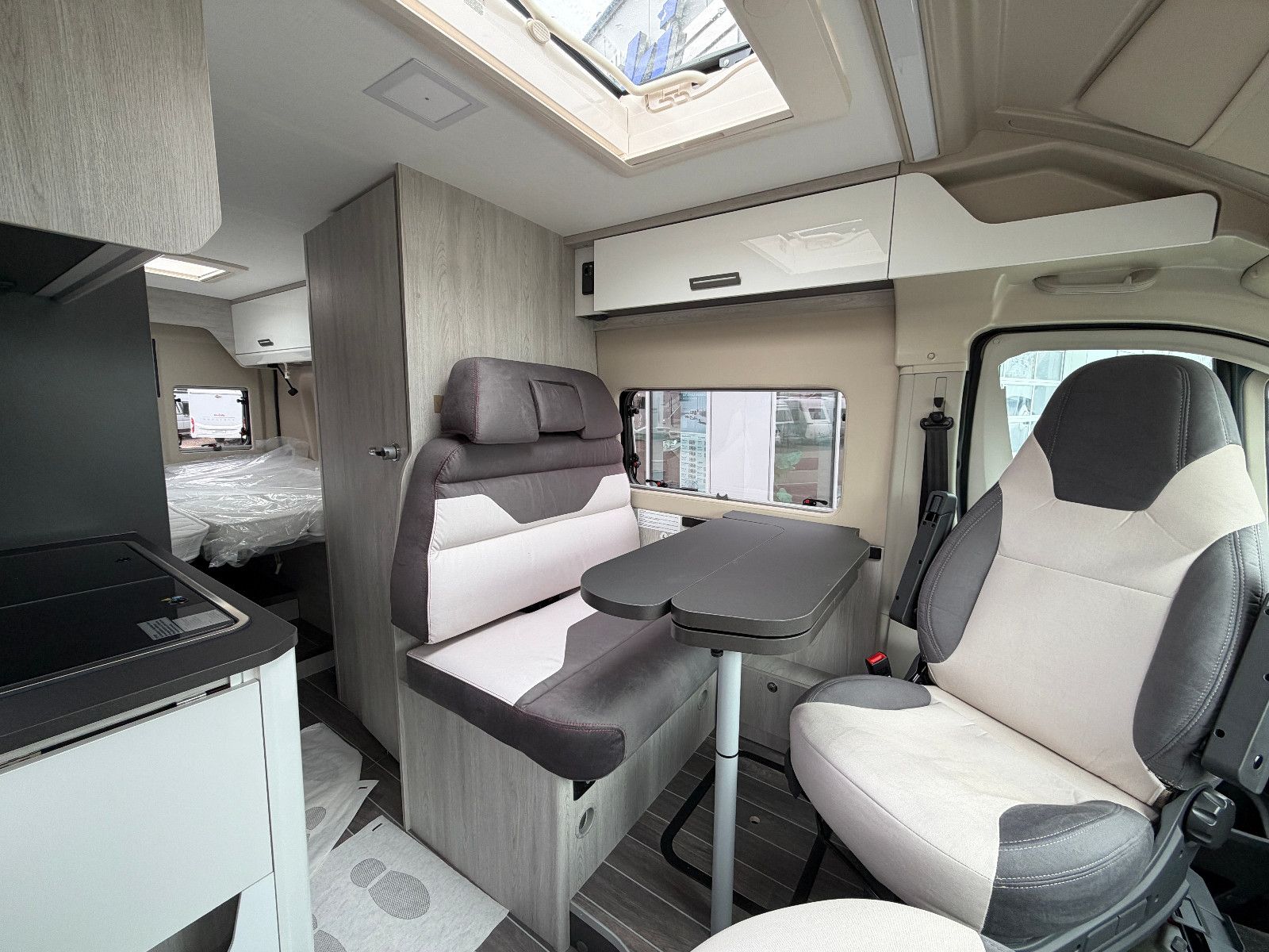 Fahrzeugabbildung Roller Team Livingstone Sport Duo - 7.049€ sparen!