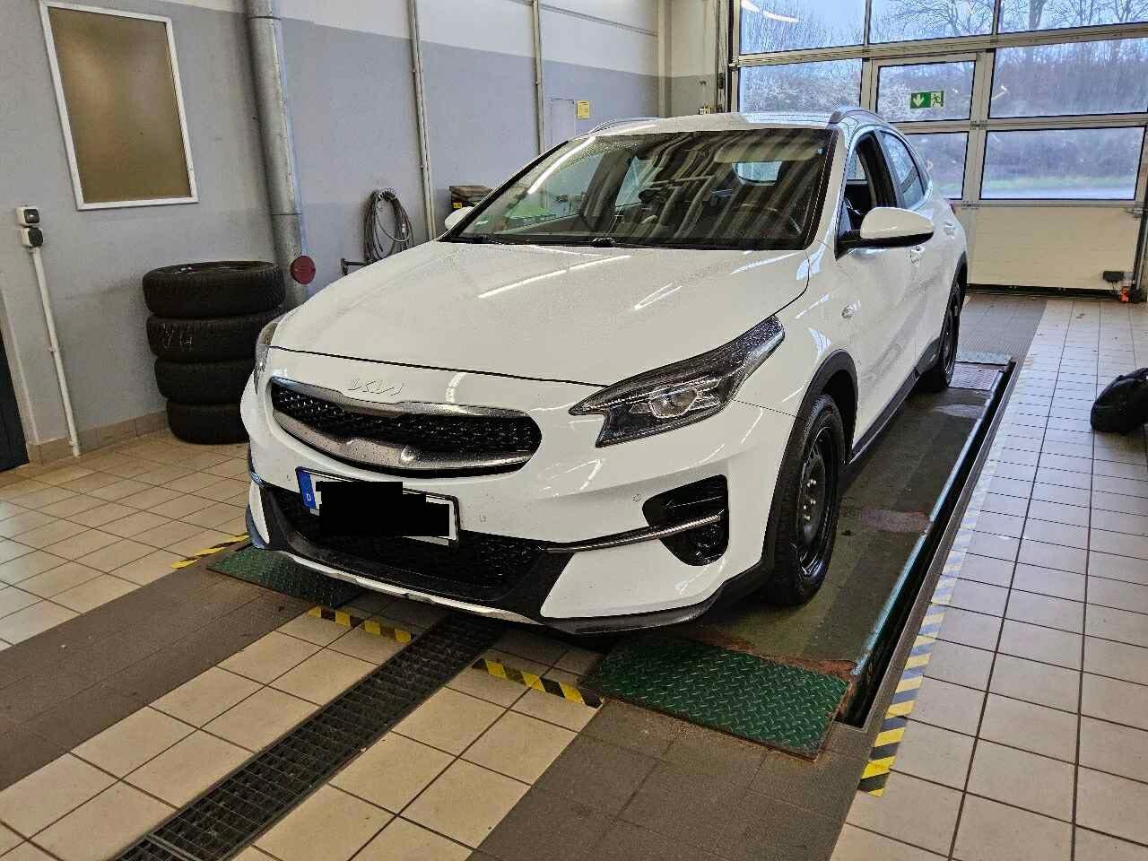 Kia XCeed  1.5 T-GDI DCT7 OPF Vision ACC