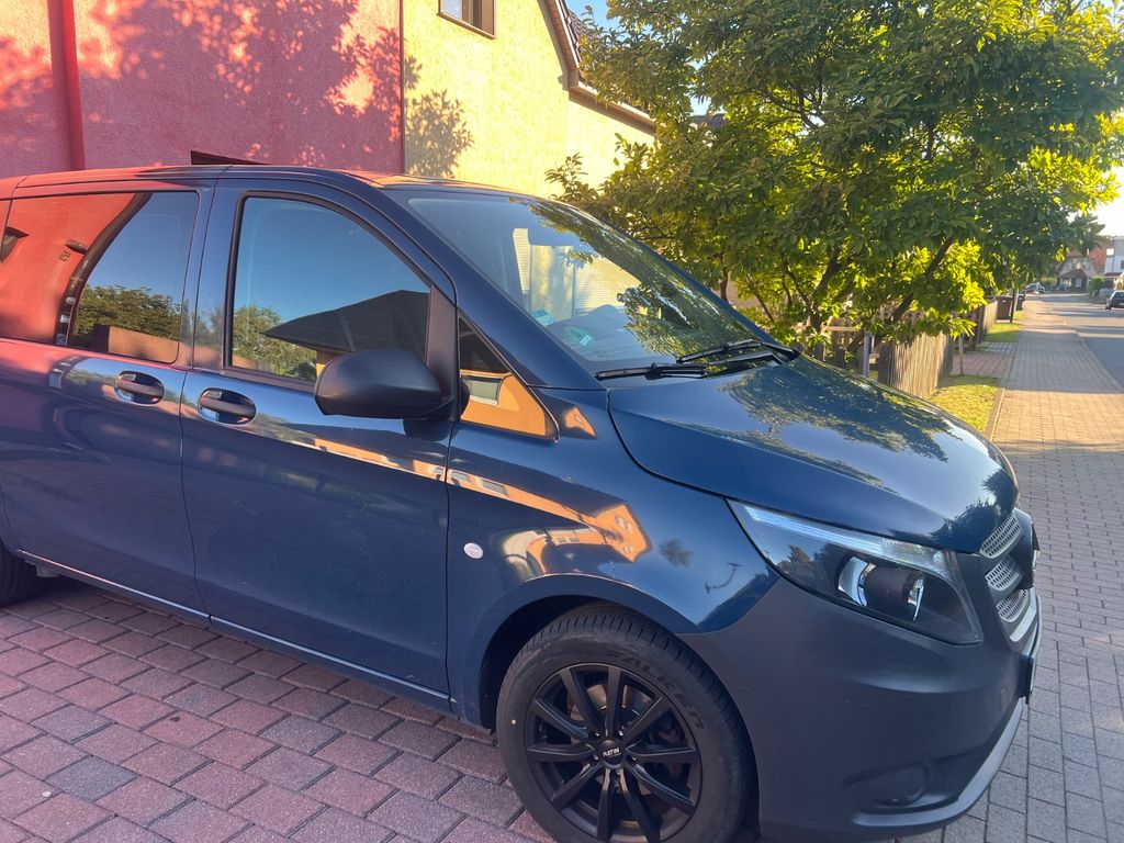 Image of Mercedes-Benz Vito