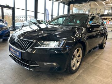 Skoda Superb Combi Style 4x4 *Shz*PDC*AHK*