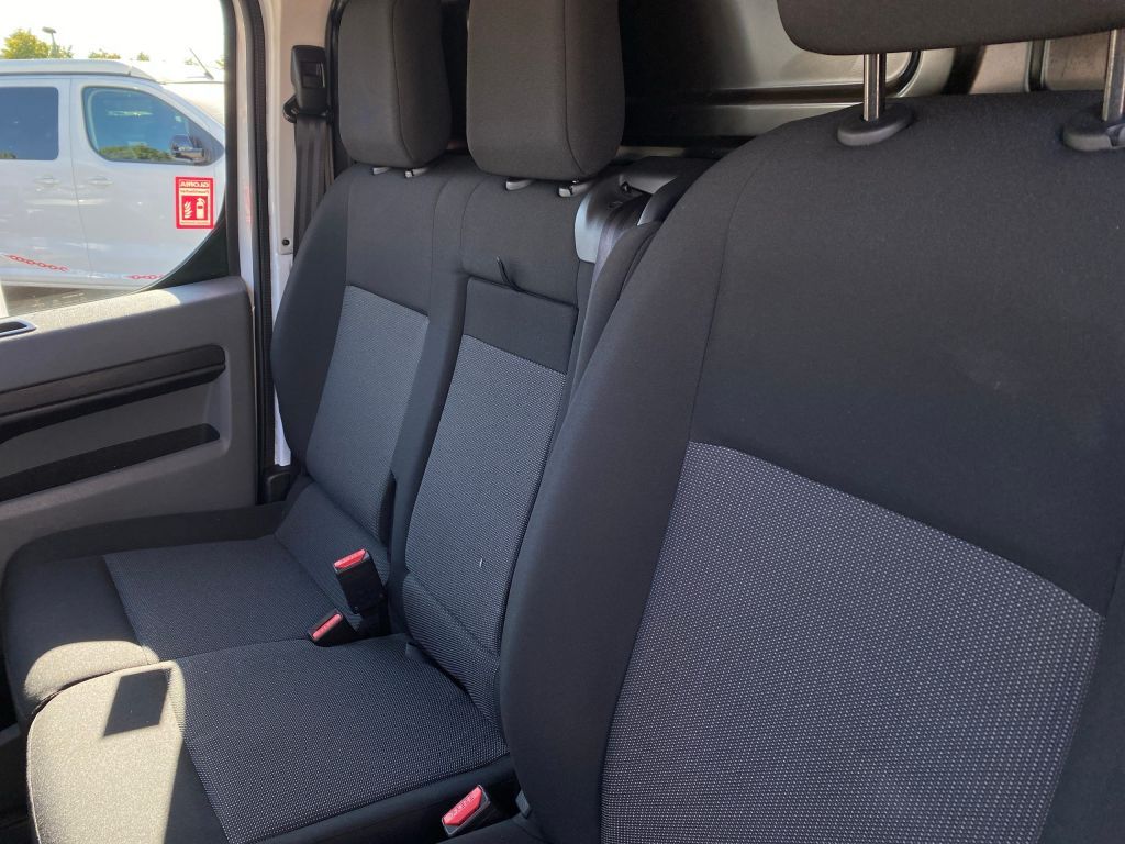 Fahrzeugabbildung Citroën Jumpy M 120 Club *Cam*Innenverkleidung*TWA*