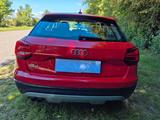 Audi Q2 35 TFSI S tronic - - rote Audi Q2